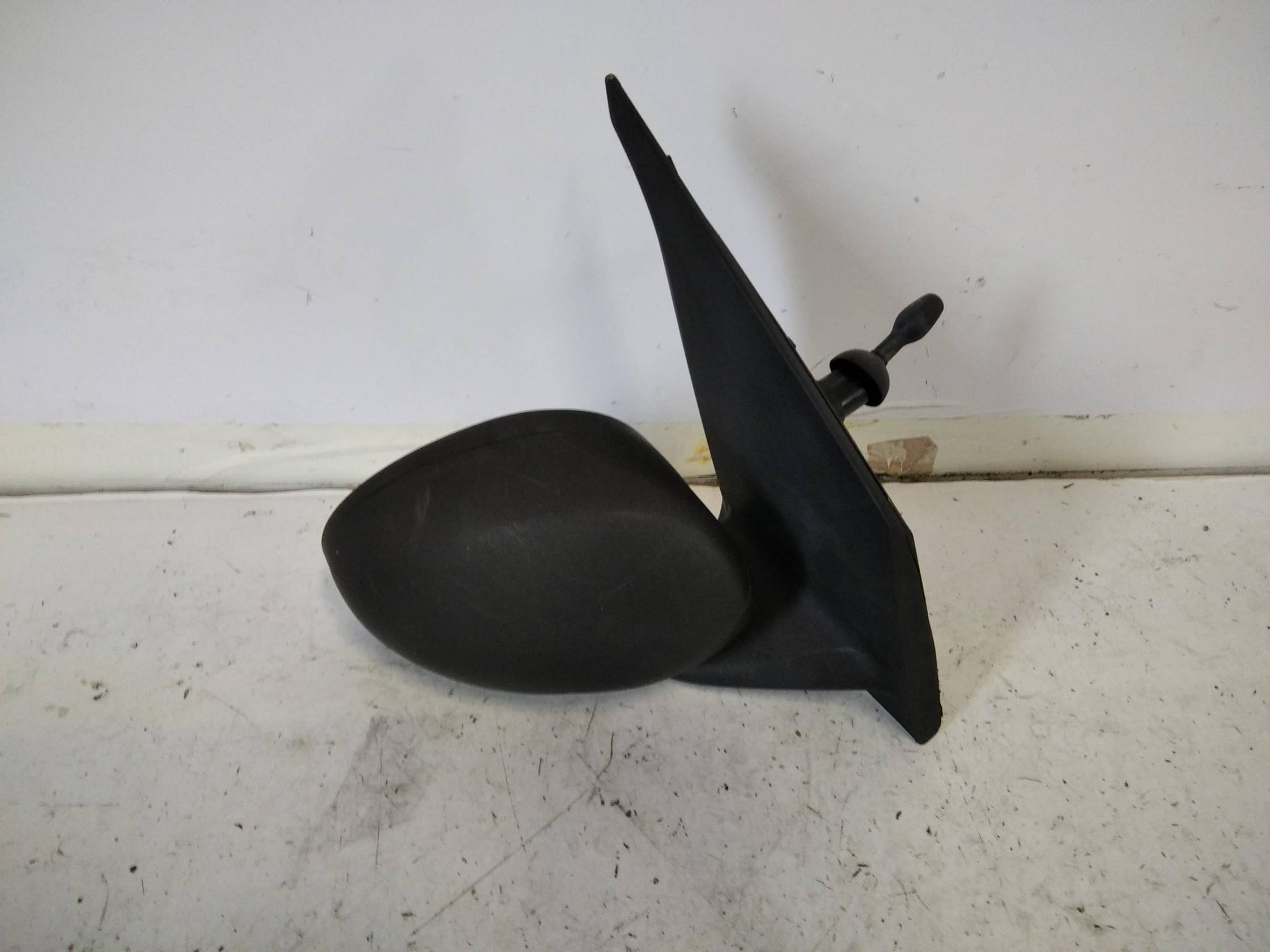 Retrovisore est. dx.